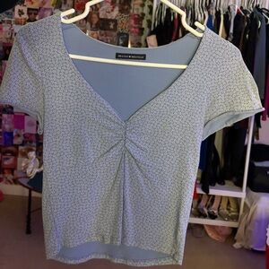 6 Brandy Melville shirts for $32!